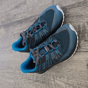 Saucony Mad River Trail 2 Running Shoes, 11, Blue/Black/White, NWOT